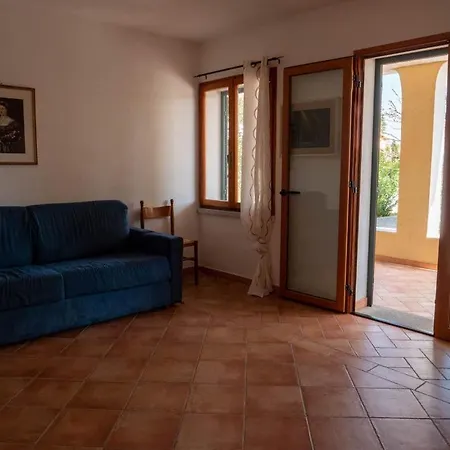 Fiorito 300m By Portoottioluaffitti