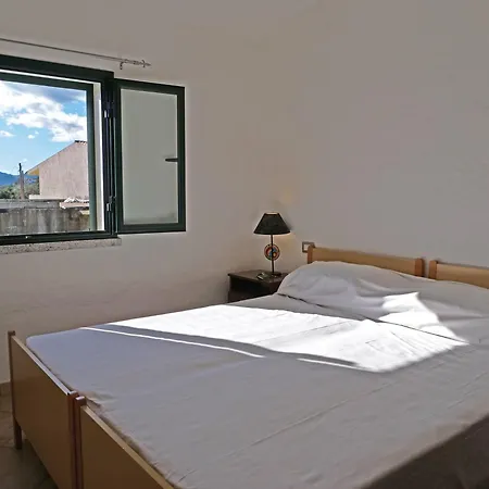 Fiorito 300m By Portoottioluaffitti *